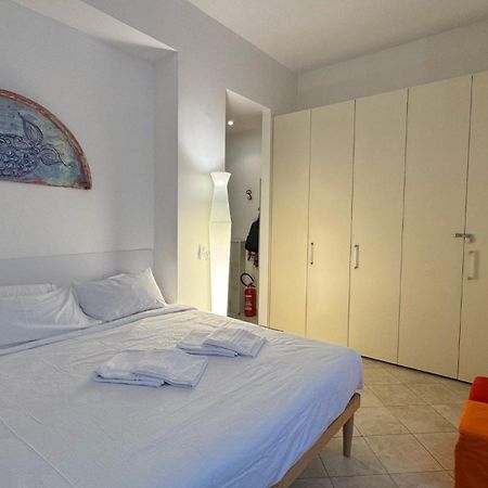 Studio Lunigiana Milano Stazione Milano Kültér fotó