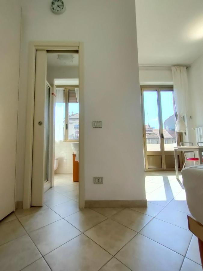 Studio Lunigiana Milano Stazione Milano Kültér fotó