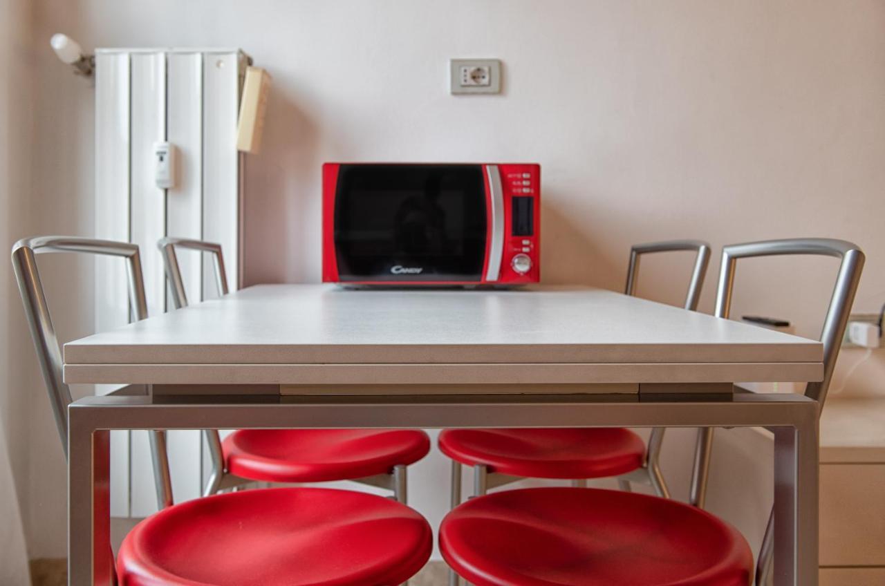 Studio Lunigiana Milano Stazione Milano Kültér fotó