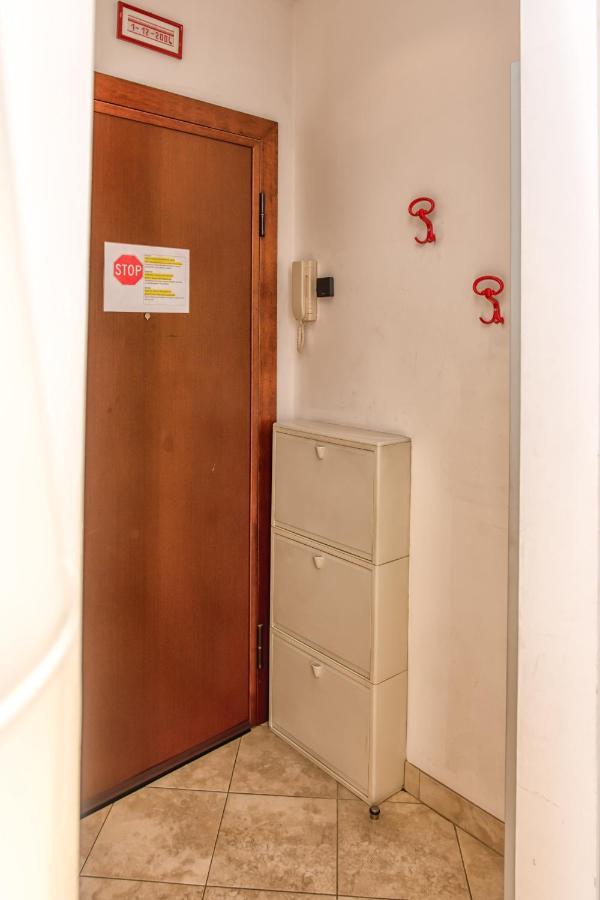 Studio Lunigiana Milano Stazione Milano Kültér fotó